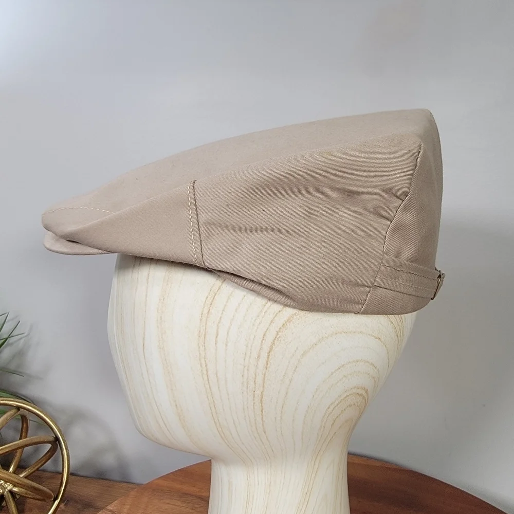 Vintage Harvard Flat Cap Mens Size Medium Tan Beige Snap Front